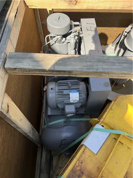 Falcon Sb-750 Concentrator Skid, Screens, Pumps, Conveyors, Cyclones And More!)